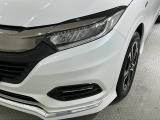 LEDヘッドライトは、点灯の瞬間から最大光量を発揮し、突然暗くなるトンネルなどでの安定感を高めます。