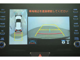 バックガイドモニターで、後方を確認しながら安心して駐車することができます。運転初心者も熟練者も必須の機能ですよ!