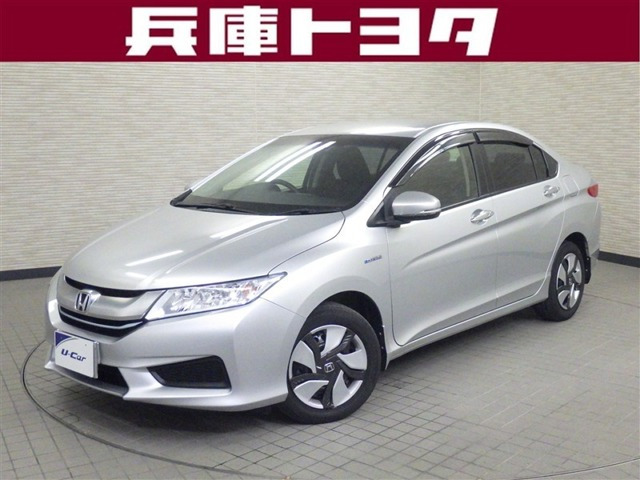グレイス 1.5 ハイブリッド LX 