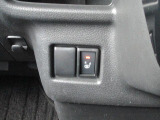 運転席シートヒーター付き。