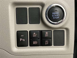 運転席廻りの画像になります