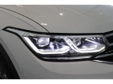 LEDヘッドライト+LEDテールランプ付き。高い視認性を確保しながら、消費電力の少なさと長寿命を実現させた次世代のライトです。