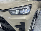 明るいLEDヘッドライトで夜間の走行も安心です!