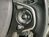 クルーズコントロールを装備しています。高速道路などで一定の速度で走ってくれるので運転が楽ですよ!速度を設定できますので、スピードの出しすぎにも注意できます。