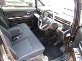 運転席周りも広く乗り降りもしやすいです!