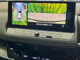 【アラウンドビューモニター】専用のカメラにより、上から見下ろしたような視点で360度クルマの周囲を確認することができます☆死角部分も確認しやすく、狭い場所での切り返しや駐車もスムーズに行えます。