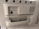 荷室にも便利なアクセサリーソケットがあります。