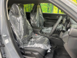 運転席シート廻りは使用感も少なく、良好な状態となっています。前オーナー様が丁寧に使っていたことがよくわかりますね。