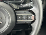 【全車速追従機能付アダプティブクルーズコントロール】システムが先行車との距離を測定して設定した車間距離を適切に保ちながら加速・減速、さらに停止までサポート◎