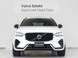 エンジン、モーター、バッテリーの全てを一新。さらなる高効率を追求したプラグインハイブリッド Ultra T6 AWD PHEV。ボルボが誇る最新の電動化技術が注がれています。