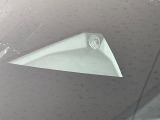 【スマートブレーキサポート】走行中に前方の車両等を認識し、衝突しそうな時は警報とブレーキで衝突回避と被害軽減をアシスト。より安全にドライブをお楽しみいただけます。