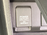 スマホや車載アクセサリーの電源確保に便利なアクセサリーソケットを装備。