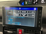 【音声認識コマンド】トークボタン/スイッチを押し、音声認識コマンドを発声するだけで一部機能を操作可能!オートエアコンのオンオフを走行中でもハンズフリーでできたりなど便利♪