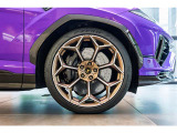 Black Calipers