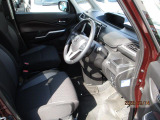 運転席周りも広く乗り降りもしやすいです!
