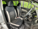ドライバーによって運転しやすいポジションは異なり、あの車はどうなのか不安なこともありますよね。気になるお車は店頭で乗り込んでご確認いただけます♪