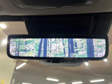 【デジタルインナーミラー】後席の大きな荷物や同乗者で後方が確認しづらい時でも安心!カメラが撮影した車両後方の映像をルームミラー内に表示。クリアな視界で状況の確認が可能です!