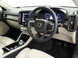 XC40 リチャージ プラグイン ハイブリッド T5 インスクリプション 