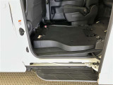車椅子前席用固定位置です。