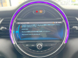 ●Bluetooth:お手持ちのスマートフォンなどと接続し、ハンズフリー通話や臨場感溢れるミュージック再生をお楽しみいただけます。無線接続ですので煩わしさもありません♪