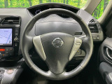 【純正革巻きステアリング】上質な革を使用することで、手にしっかり馴染みとても運転しやすいハンドルです♪