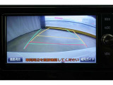 【バックガイドモニター】車庫入れの時に何かに接触しないかとヒヤヒヤしたことはありませんか?バックモニターがあればそのような不安はなくなります♪ガイド線付きで分かりやすく、夜間でもよく見えます!