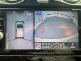 アラウンドビューモニターが付いているので、駐車時等に便利です。
