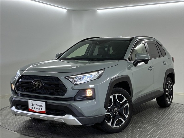 RAV4 2.0 アドベンチャー 4WD 