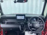 この度は、当店のお車をご覧いただきまして誠にありがとうございます。当店では全国販売・納車も行っております。県によって陸送費用は異なりますのでお気軽にお問い合わせください。