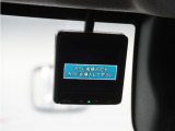 ◆ドライブレコーダー◆映像・音声などを記録する自動車用の装置です。 もしもの事故の際の記録はもちろん、旅行の際の思い出としてドライブの映像を楽しむことができます。
