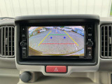 車庫入れも安心な、バックモニター装備です!