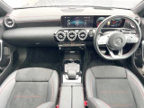 CLAシューティングブレーク CLA180 AMGライン 
