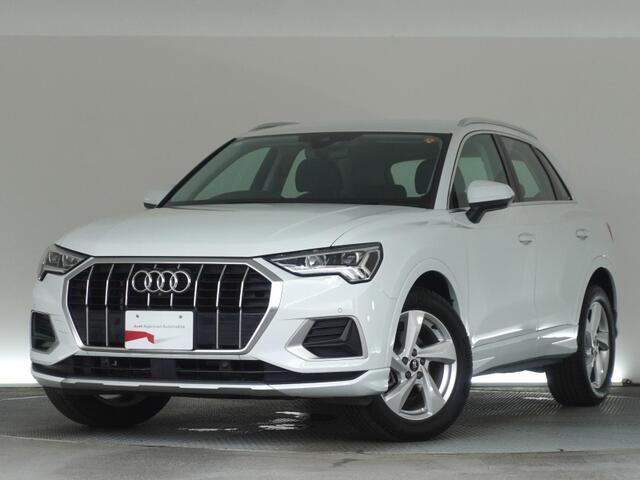 Q3 35 TFSI アドバンスド 