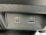USB接続出来ます!走行中にスマートフォンやタブレット端末を充電する事もできます(^^)v