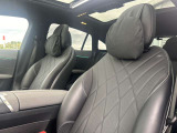 中古車だけではなく、新車も多岐にわたり、正規輸入車販売を行っております。全国選りすぐりの仕入ネットワークの中からあなたにピッタリのお車を探します!