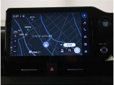 最近の主流ディスプレイオーディオです、スマホと繋いでMAP表示や音楽再生が出来ますよ♪