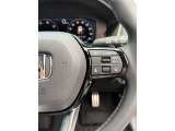 クルーズコントロール、ステアリングリモコンスイッチも付いておりますので運転中の操作も楽々です★