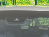 【トヨタセーフティセンス】走行中に前方の車両等を認識し、衝突しそうな時は警報とブレーキで衝突回避と被害軽減をアシスト。より安全にドライブをお楽しみいただけます。