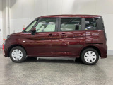 開け閉めの際に隣の車や壁にぶつける心配もありません。