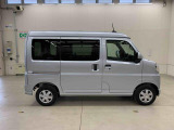 軽自動車、小型車を中心に常時300台展示車を御用意させて頂いております