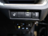 オートマチックハイビームとは、先行車や対向車のライトを認識し、ハイビームとロービームを自動で切り替える機能です。夜道の視界を確保します。詳細は販売店スタッフまでおたずねください。