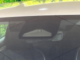 【トヨタセーフティセンス】走行中に前方の車両等を認識し、衝突しそうな時は警報とブレーキで衝突回避と被害軽減をアシスト。より安全にドライブをお楽しみいただけます。