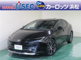 優れた燃費性能を誇るハイブリッドカー、トヨタ・プリウスです☆