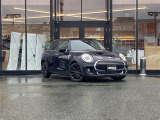 ◆LIBERALAは、輸入車選びの新たなスタイルを提案するインポート・セレクト・ブランドです。オーナー様となる方がクルマから直接感じる感性を第一にした、最良の一台との出会いをコーディネートいたします。