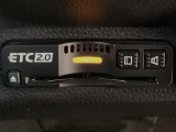 【ETC車載器】もはや必須アイテムのETCを搭載!高速道路のご利用時にとても便利!わずらわしい料金所での現金支払いが不要となりスムーズに通過できます♪
