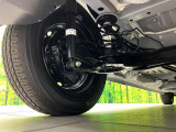 お車を安心してお乗りいただく為には、足回りの定期点検が欠かせません。サービスサポート(有償保証)では無料点検もご提供しており、安心のカーライフをお過ごしいただけるサポート体制が整っています。