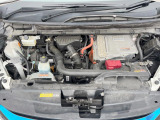 親切・丁寧な専門メカニックスタッフが応対!・車検・点検整備・事故等の修理などアフターサービスも安心。お車のカスタマイズもネクステージのサービススタッフまでご相談ください!