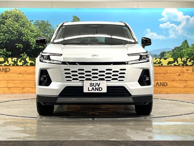トヨタ RAV4 2.5 Z E-Four 4WD の中古車詳細 (20km, プラチナホワイト