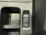 電動パーキンングにオートブレーキホールド付き。信号待ちやチケットを取る時に便利です。