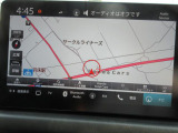 純正ナビ装着です。TVはフルセグでご覧いただけます。Bluetoothを接続することも可能です。